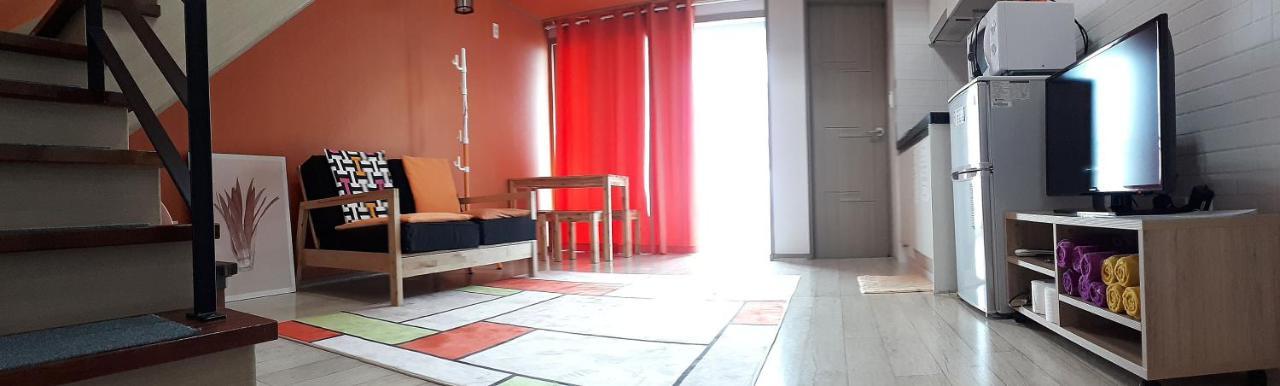 6Pm Pension Jeju Ngoại thất bức ảnh