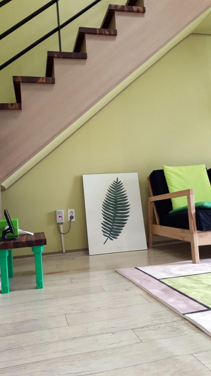 6Pm Pension Jeju Ngoại thất bức ảnh